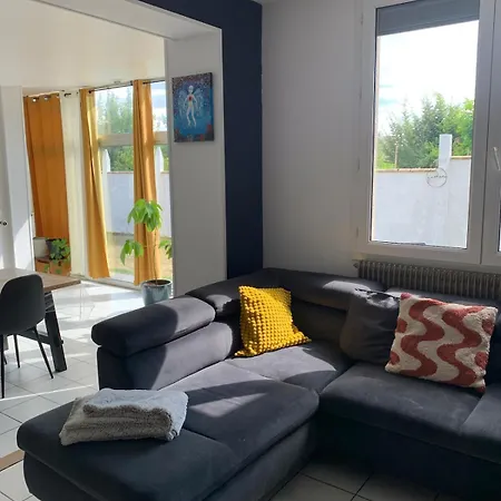 Grande Maison Aux Portes Du Circuit Villa *