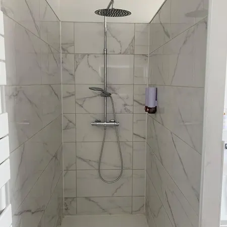 Grande Maison Aux Portes Du Circuit Βίλα Λε Μανς